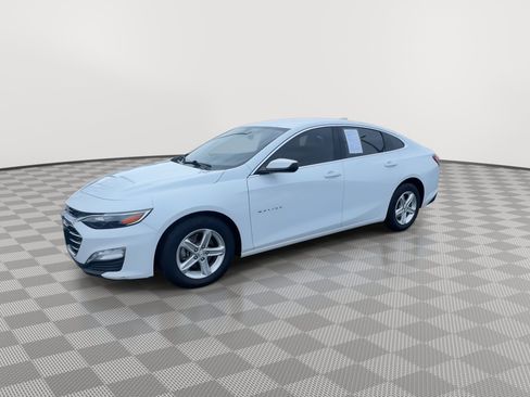 Certified 2022 Chevrolet Malibu LT image 5