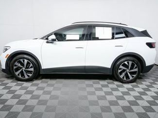 Used 2024 Volkswagen ID.4 2WD video 3