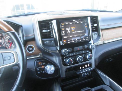 Used 2021 RAM 1500 Limited AWD/4WD image 16