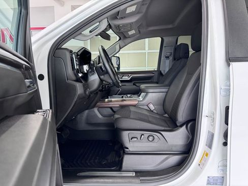 Certified 2024 Chevrolet Silverado 2500 LT image 12