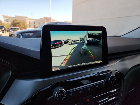 Used 2024 Ford Escape Active image 18