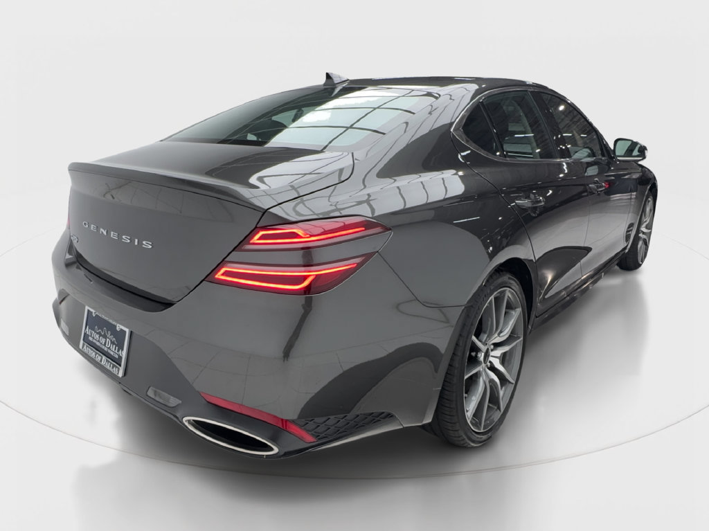 Used 2026 Genesis G70 2.5T RWD image 8