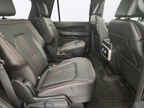 Used 2024 Ford Expedition Limited AWD/4WD image 28