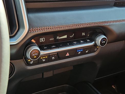 Certified 2025 MAZDA CX-50 Meridian Edition w/ Apex Package image 15