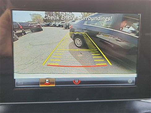 Used 2019 Mercedes-Benz GLC 300 image 14