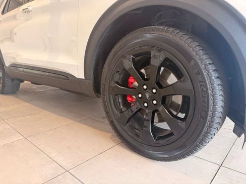 Used 2021 Ford Explorer ST w/ Equipment Group 401A AWD/4WD image 4