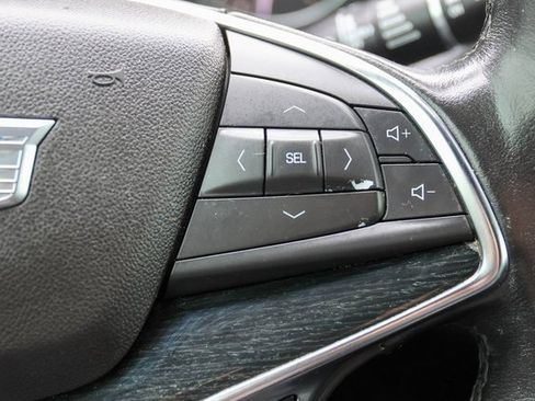 Used 2020 Cadillac XT5 Premium Luxury image 29