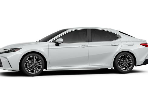New 2026 Toyota Camry XLE AWD/4WD image 3