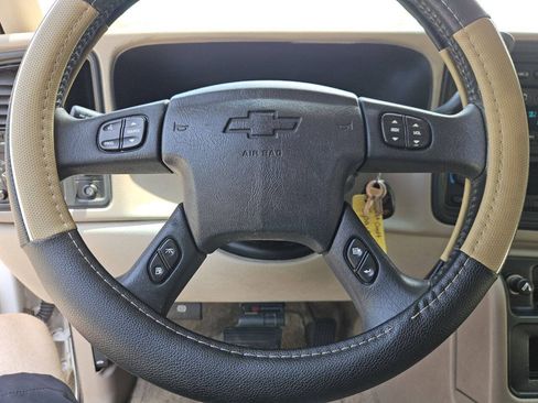 Used 2003 Chevrolet Suburban LT w/ LT Preferred Equipment Group RWD image 26