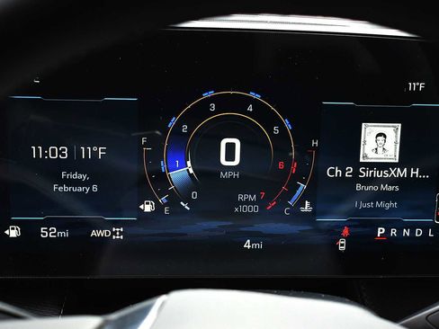 New 2026 Chevrolet Equinox LT w/ Convenience Package II image 13