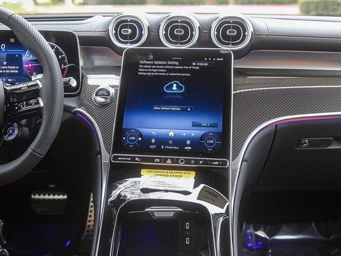 New 2026 Mercedes-Benz GLC 43 AMG 4MATIC image 12
