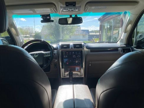 Used 2018 Lexus GX 460 Premium AWD/4WD image 15