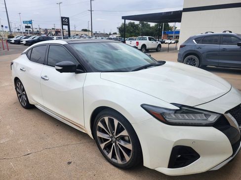 Used 2019 Nissan Maxima Platinum w/ Sport Mat Group FWD image 7