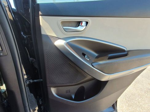 Used 2018 Hyundai Santa Fe Sport image 28