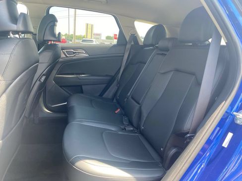 Certified 2023 Kia Sportage EX FWD image 29