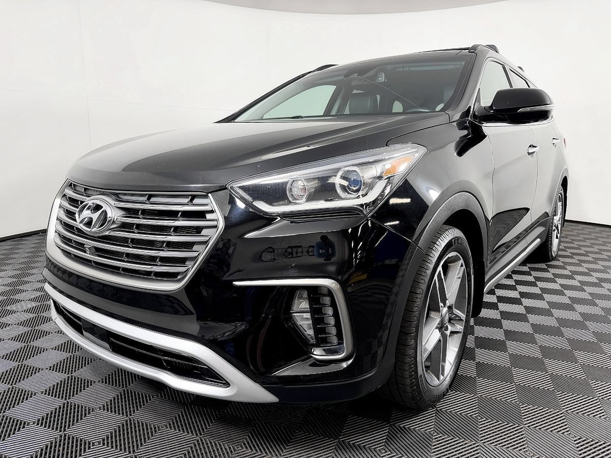 Used 2017 Hyundai Santa Fe Limited AWD/4WD image 3