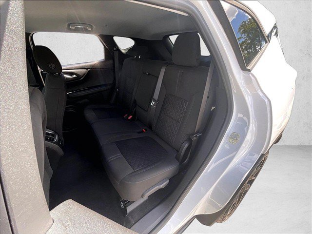 Used 2021 Chevrolet Blazer LT FWD image 25