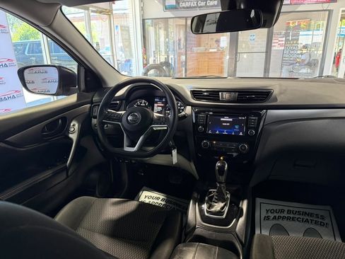 Used 2020 Nissan Rogue Sport S FWD image 23