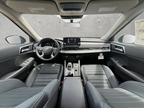New 2026 Nissan Rogue SL AWD/4WD image 21