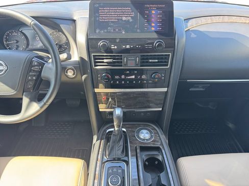 Used 2023 Nissan Armada Platinum w/ Captain's Chairs Package RWD image 11