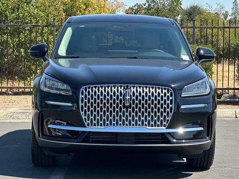 Used 2025 Lincoln Corsair FWD w/ Equipment Group 101A image 11