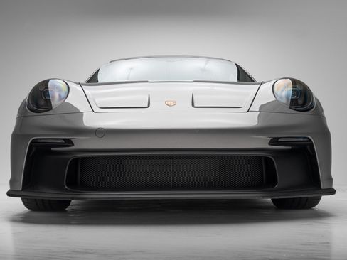 Used 2024 Porsche 911 GT3 RWD image 41