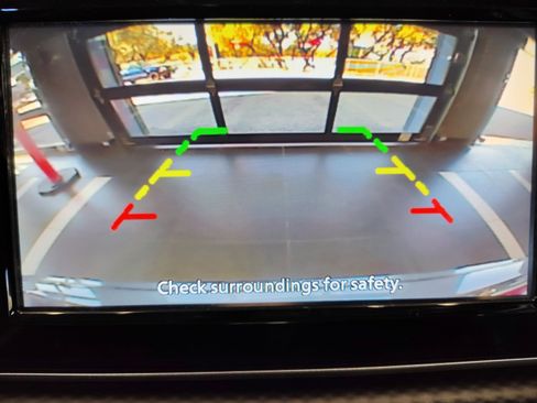 Certified 2025 Nissan Kicks Play S image 16