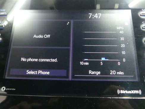 Used 2021 Toyota Camry SE w/ Cold Weather Package image 41