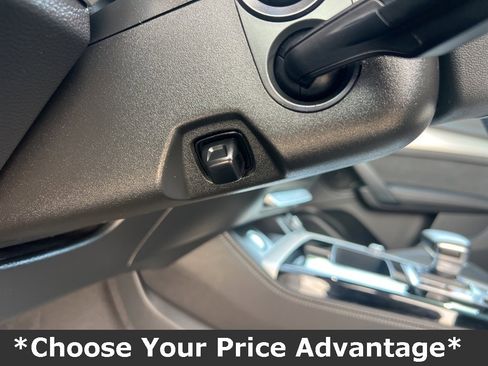 Used 2023 Audi Q5 e Premium Plus w/ Premium Plus Package image 52