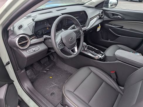 New 2026 Chevrolet Trax ACTIV w/ Driver Confidence Package FWD image 10