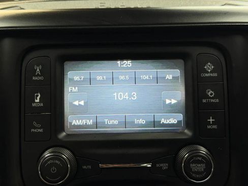 Used 2019 RAM 2500 Tradesman w/ Chrome Appearance Group RWD image 31