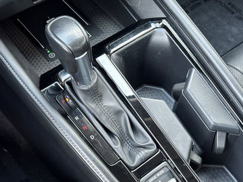 Used 2023 Honda Accord Touring image 18
