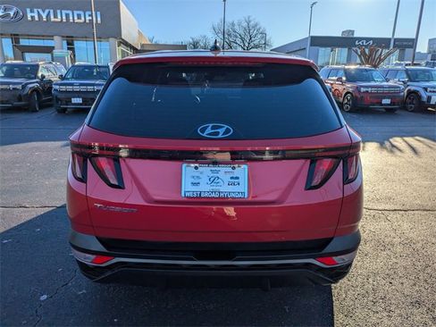 Used 2022 Hyundai Tucson SE image 5