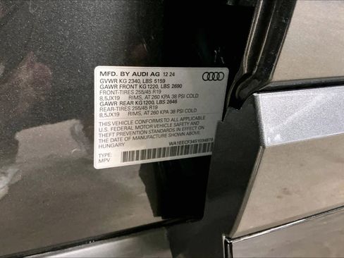 Used 2025 Audi Q3 2.0T Premium Plus w/ Premium Plus Package image 36