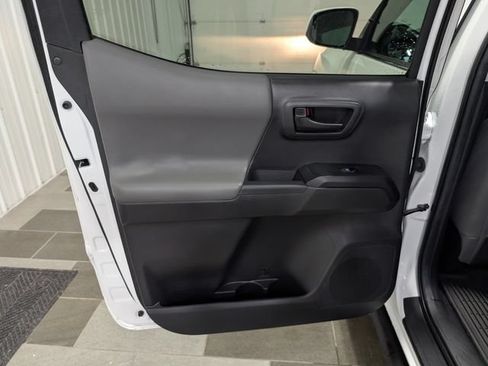 Used 2023 Toyota Tacoma SR AWD/4WD image 8