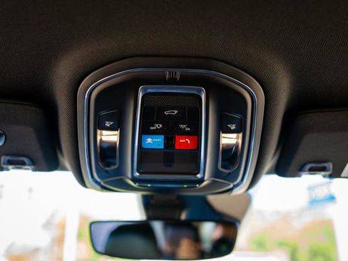 Used 2022 Jeep Grand Cherokee Trailhawk w/ Advanced Protech Group II image 31