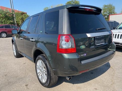 Used 2009 Land Rover LR2 HSE image 4