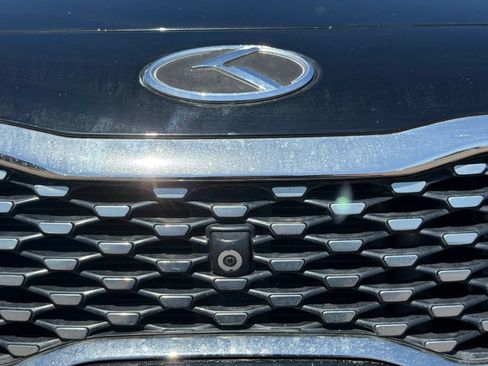 Used 2017 Kia Optima SX FWD image 3