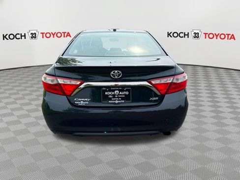 Used 2015 Toyota Camry XSE w/ Moonroof Package FWD image 7