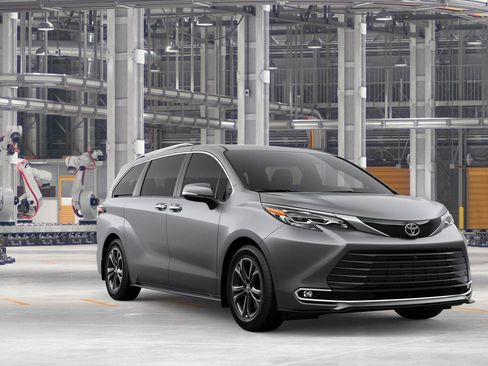 New 2026 Toyota Sienna Platinum AWD/4WD image 15