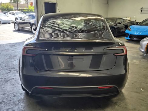 Used 2025 Tesla Model 3 Long Range RWD image 3