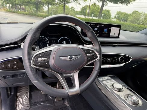 Used 2023 Genesis GV70 2.5T w/ Sport Prestige Package AWD/4WD image 18