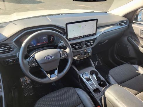 Used 2023 Ford Escape SE FWD image 21