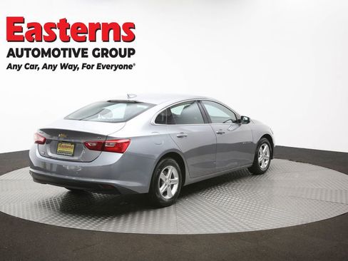 Used 2023 Chevrolet Malibu LT FWD image 40