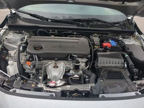 Used 2025 Honda Civic Sport image 14