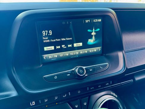 Used 2016 Chevrolet Camaro LT image 33