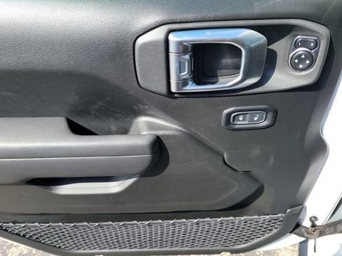 New 2024 Jeep Wrangler Willys image 9