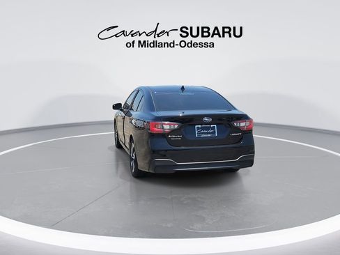 Used 2025 Subaru Legacy Premium AWD/4WD image 6