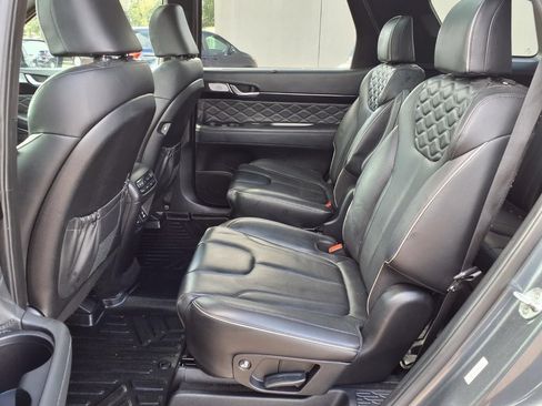 Used 2022 Hyundai Palisade Calligraphy FWD image 12