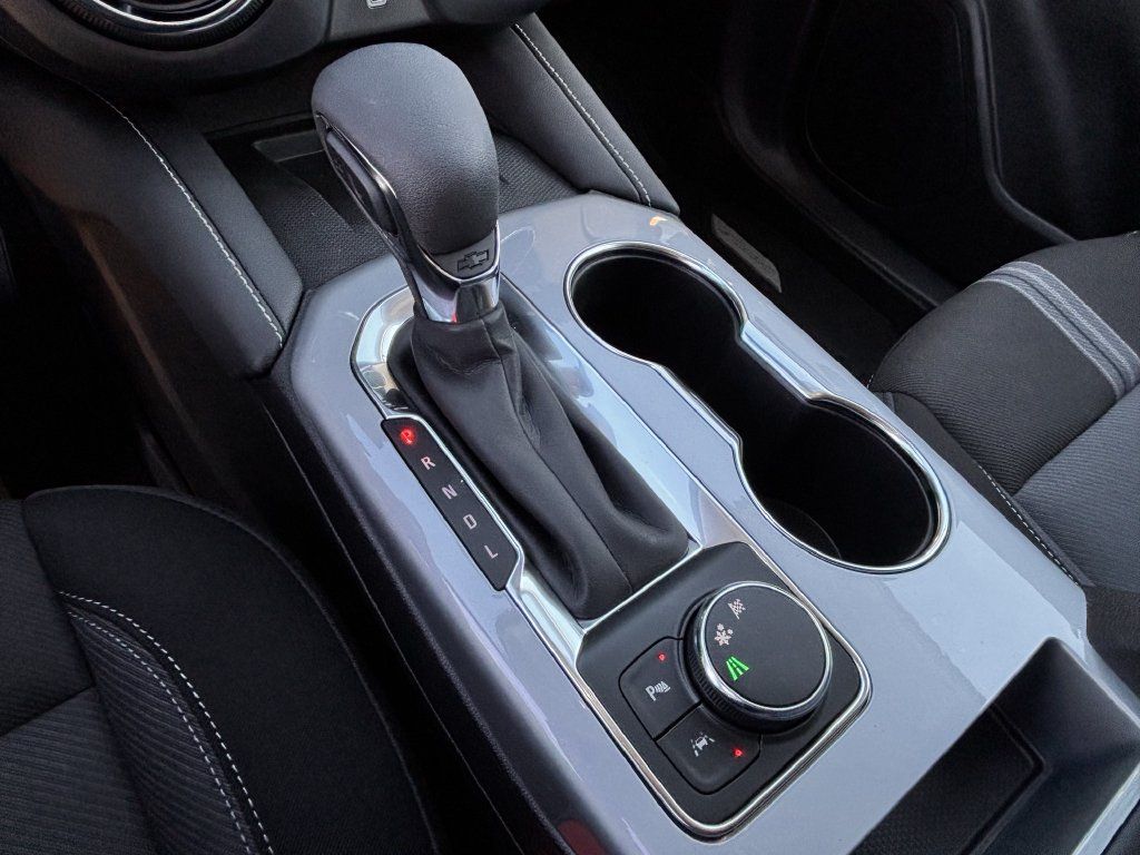New 2026 Chevrolet Blazer LT w/ Convenience Package FWD image 14